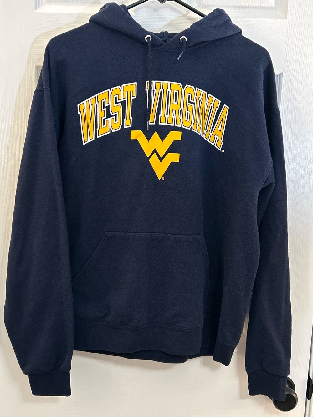 The Victory West Virginia Mountaineers Navy Blue Pullover Hoodie - Size L